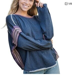 Natural Life Knit Trim Blue Sweatshirt with Patterned Sleeves small medium